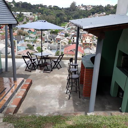 Paraiso Gramado. Villa Buitenkant foto